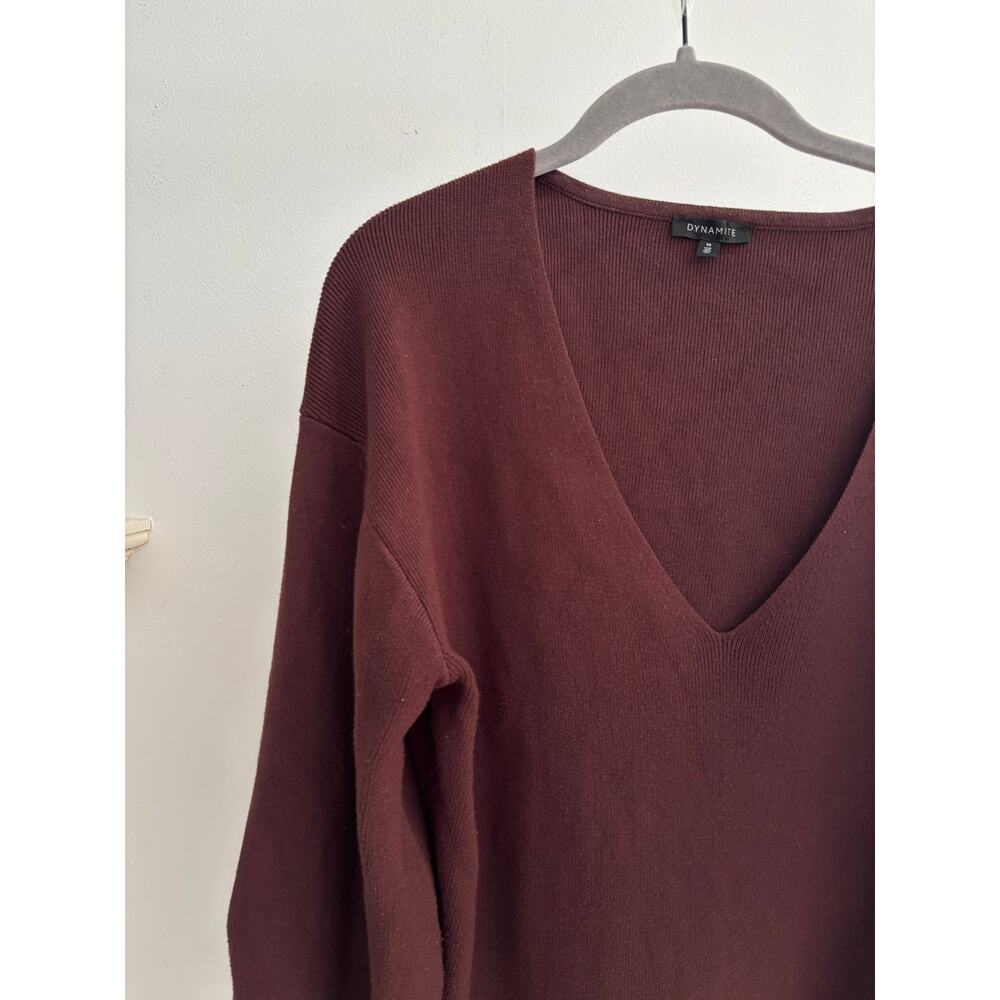 Dynamite Women’s Burgundy V Neck Knit Sweater Medium Oversized Soft Pullover - Picture 4 of 13